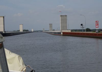 Brücke über die Elbe